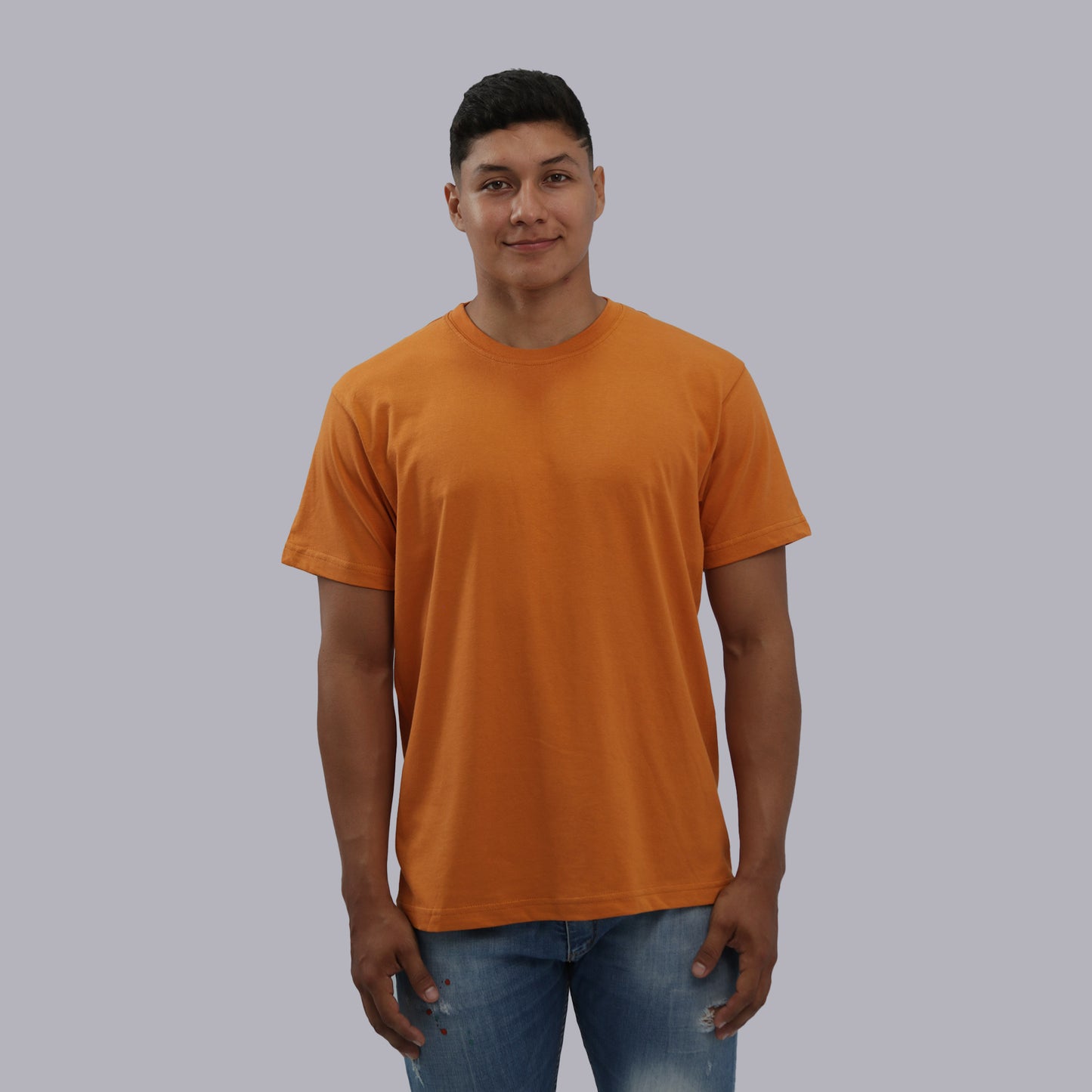 CAMISETA BASICA PREMIUM / CARAMELO