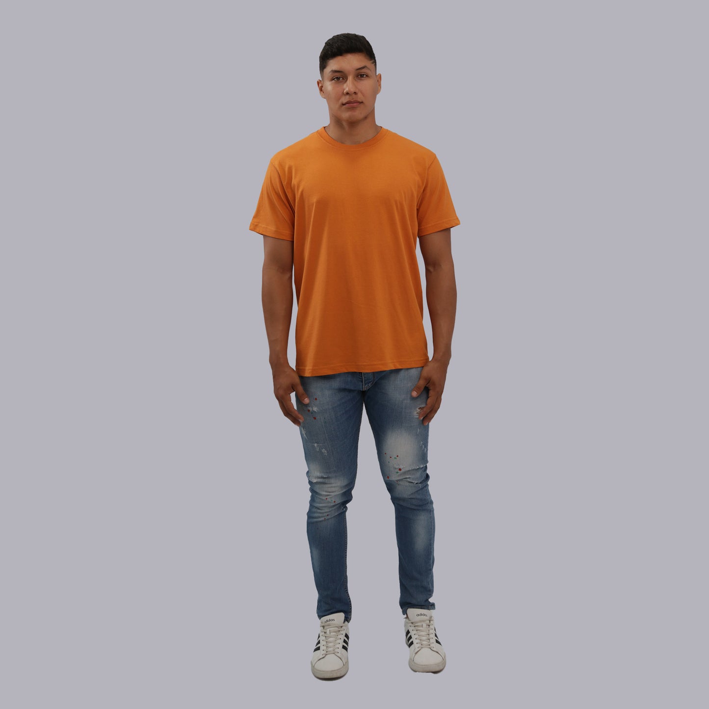 CAMISETA BASICA PREMIUM / CARAMELO