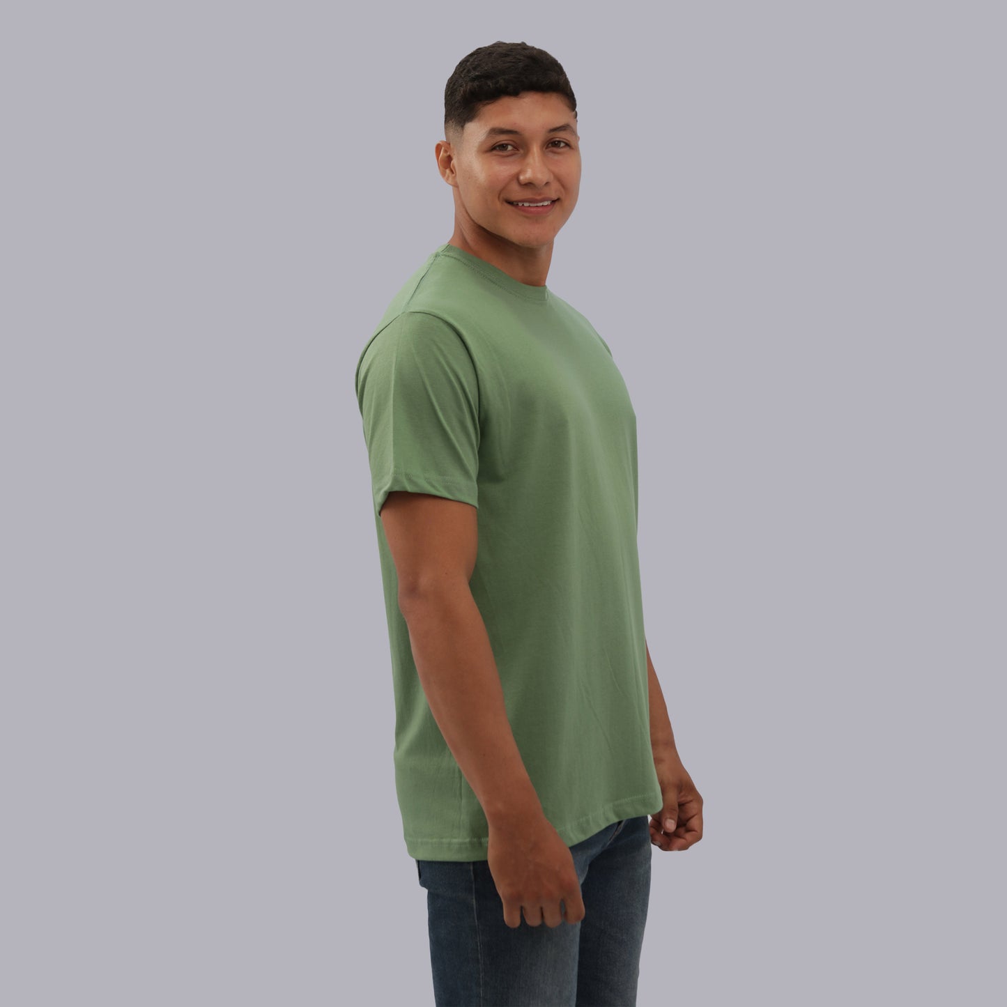 CAMISETA BASICA PREMIUM / SALVIA