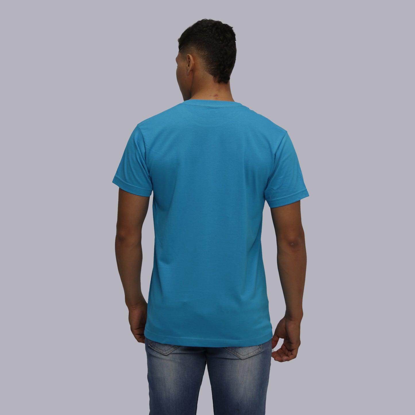 CAMISETA BASICA PREMIUM / TURQUEZA