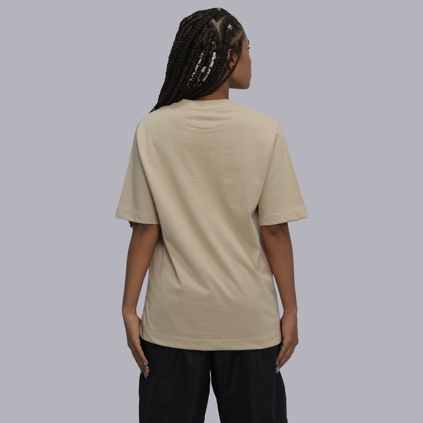 CAMISETA EUROPEA PREMIUM / NUDE
